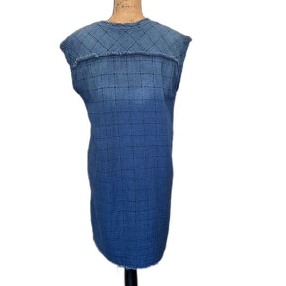 Cloth & Stone Chambray Tunic Dress Frayed Hem Quilted Check Pockets Size Medium - Picture 5 of 7